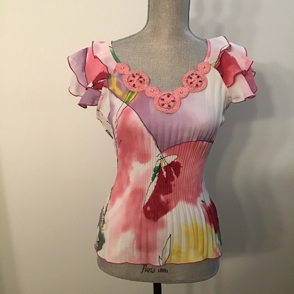 NICOLA PETITE top.  NWT